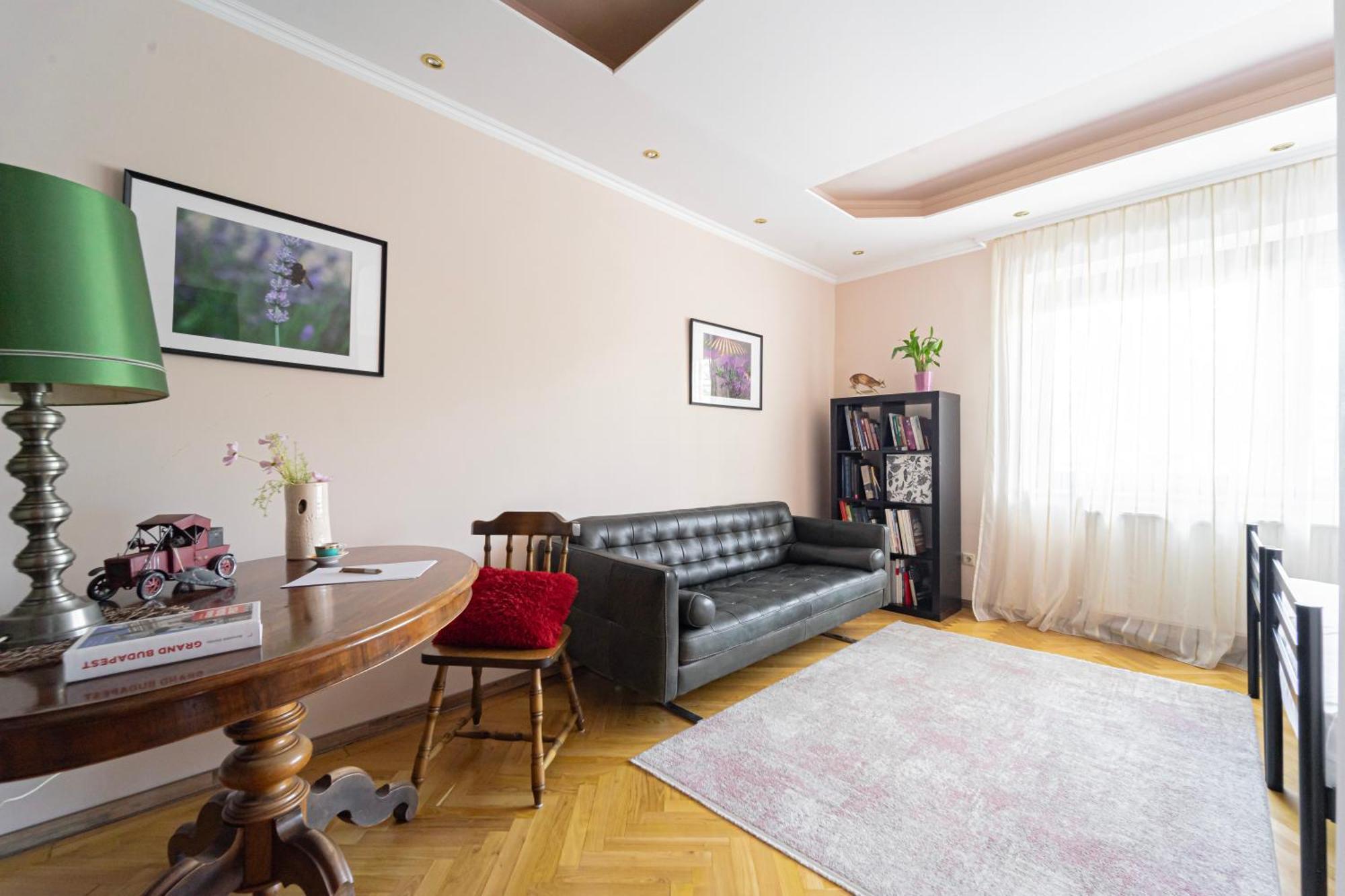 B48 Bigflat - Kenyelem 130 M2 En Villa Torokbalint Exterior photo